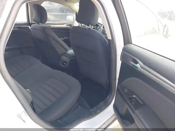 3FA6P0HDXHR241014 2017 FORD FUSION - Image 8