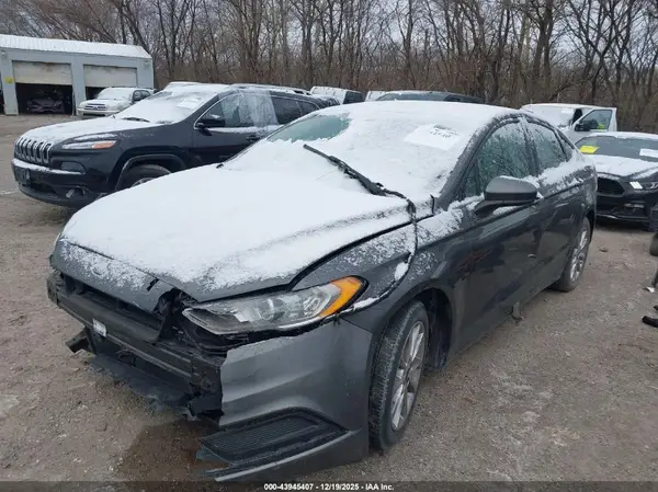 3FA6P0HDXHR244124 2017 FORD FUSION - Image 2