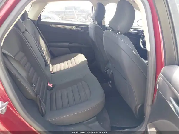3FA6P0HDXHR257861 2017 FORD FUSION - Image 8
