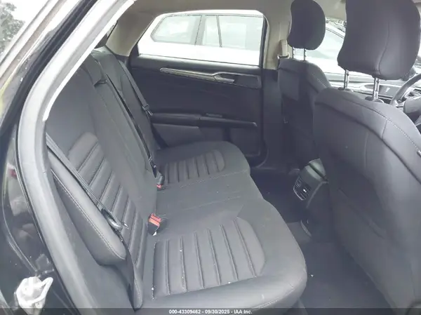3FA6P0HDXHR261750 2017 FORD FUSION - Image 8