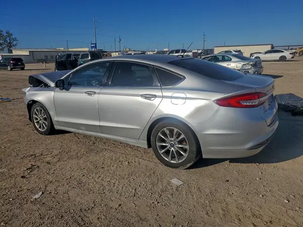 3FA6P0HDXHR273915 2017 FORD FUSION - Image 2