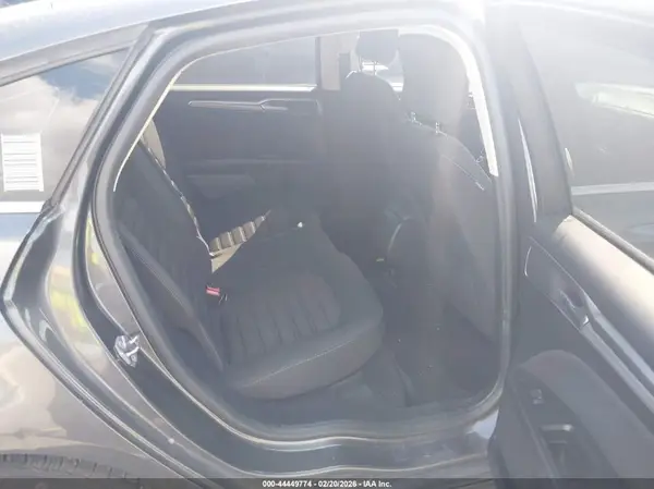 3FA6P0HDXHR298250 2017 FORD FUSION - Image 8