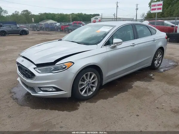 3FA6P0HDXHR310588 2017 FORD FUSION - Image 2