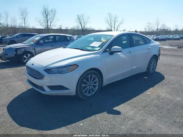 3FA6P0HDXHR328413 2017 FORD FUSION - Image 2