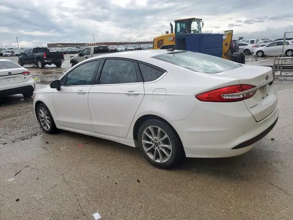 3FA6P0HDXHR335247 2017 FORD FUSION - Image 2