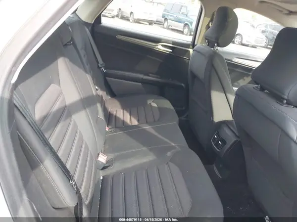 3FA6P0HDXHR346197 2017 FORD FUSION - Image 8