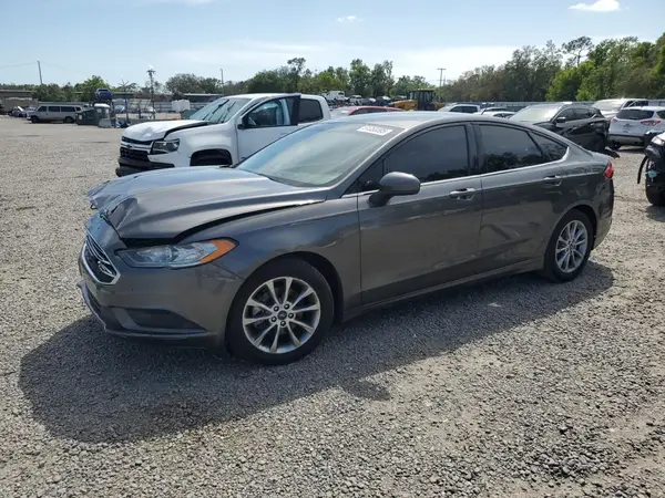 3FA6P0HDXHR347043 2017 FORD FUSION - Image 1