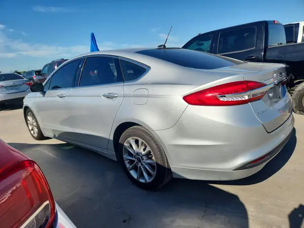 3FA6P0HDXHR351318 2017 FORD FUSION - Image 2