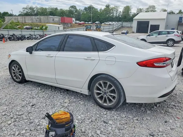 3FA6P0HDXHR365185 2017 FORD FUSION - Image 2