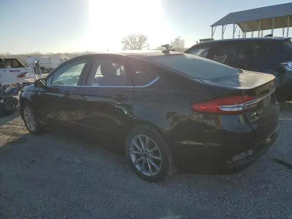 3FA6P0HDXHR367924 2017 FORD FUSION - Image 2