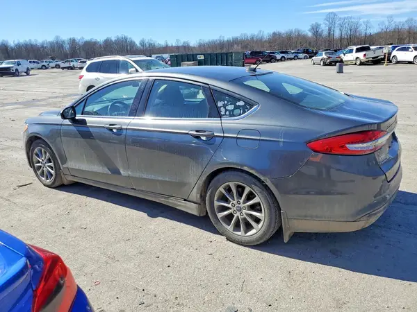 3FA6P0HDXHR372475 2017 FORD FUSION - Image 2