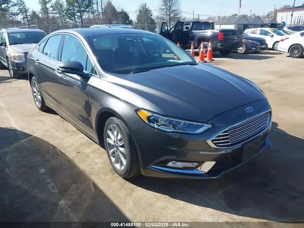 3FA6P0HDXHR401988 2017 FORD FUSION - Image 1