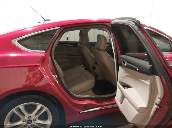 3FA6P0HDXJR108730 2018 FORD FUSION - Image 8