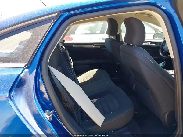 3FA6P0HDXJR112843 2018 FORD FUSION - Image 8