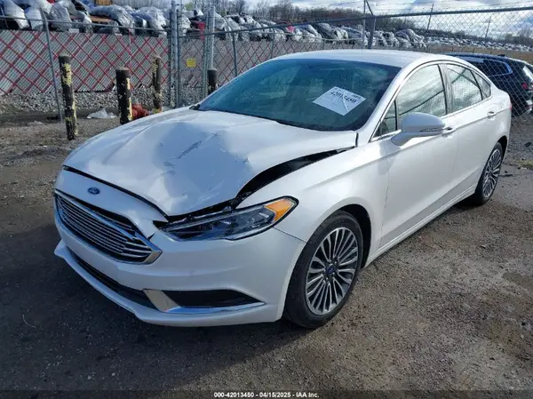 3FA6P0HDXJR127018 2018 FORD FUSION - Image 2