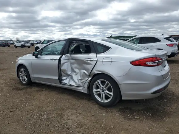 3FA6P0HDXJR130582 2018 FORD FUSION - Image 2