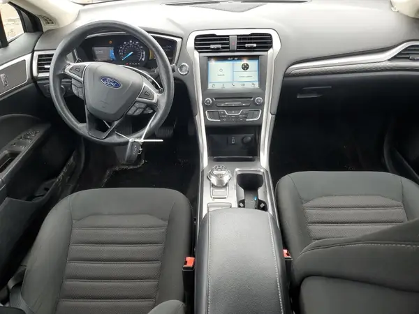 3FA6P0HDXJR130582 2018 FORD FUSION - Image 8