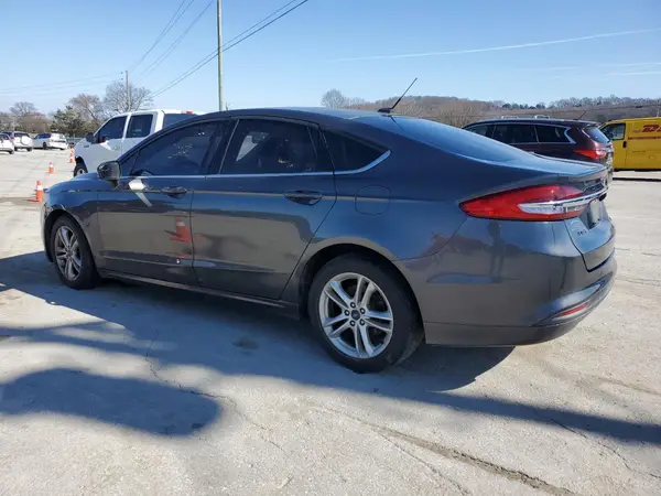 3FA6P0HDXJR135104 2018 FORD FUSION - Image 2