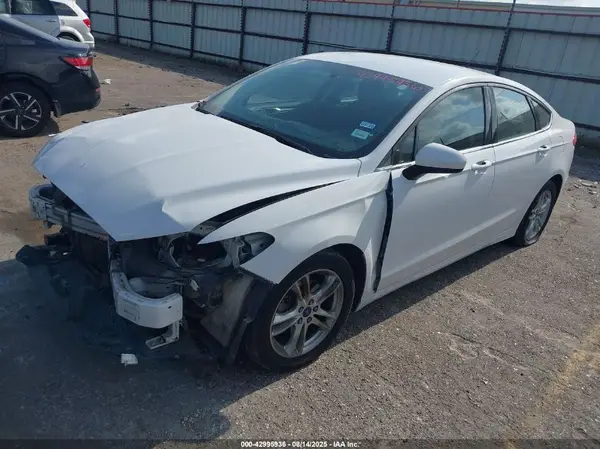 3FA6P0HDXJR136267 2018 FORD FUSION - Image 2