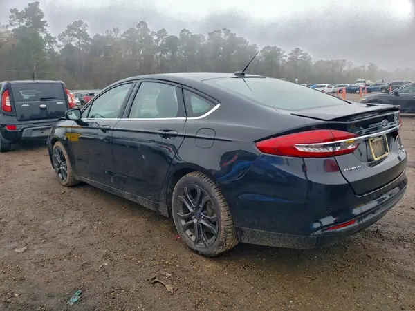 3FA6P0HDXJR136334 2018 FORD FUSION - Image 2