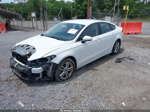 3FA6P0HDXJR145387 2018 FORD FUSION - Image 2
