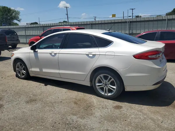 3FA6P0HDXJR158365 2018 FORD FUSION - Image 2