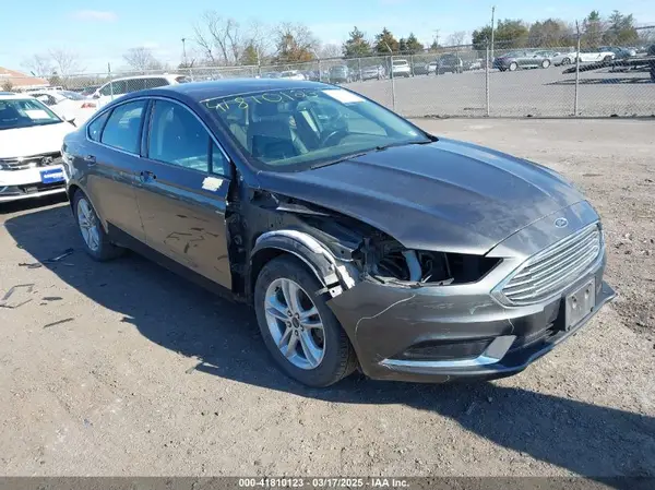 3FA6P0HDXJR165459 2018 FORD FUSION - Image 1