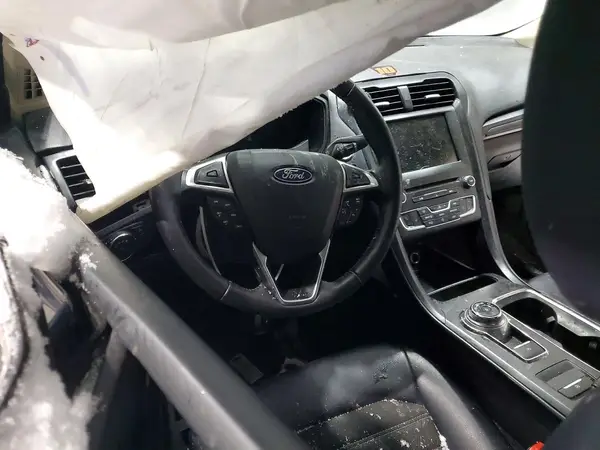 3FA6P0HDXJR178597 2018 FORD FUSION - Image 8