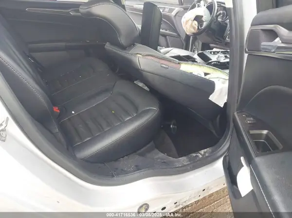 3FA6P0HDXJR180284 2018 FORD FUSION - Image 8