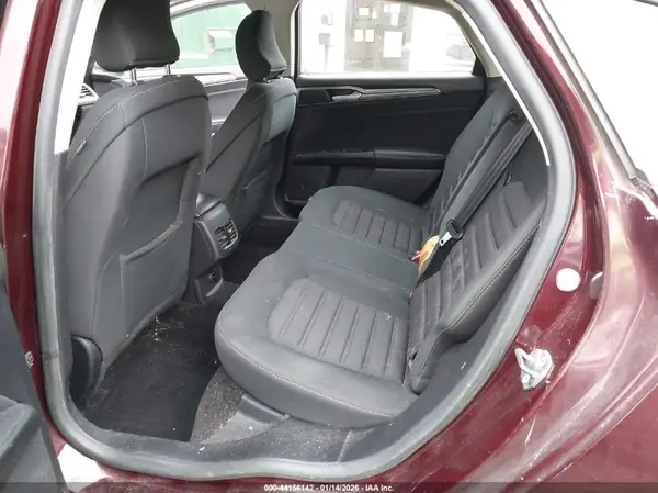 3FA6P0HDXJR184402 2018 FORD FUSION - Image 8