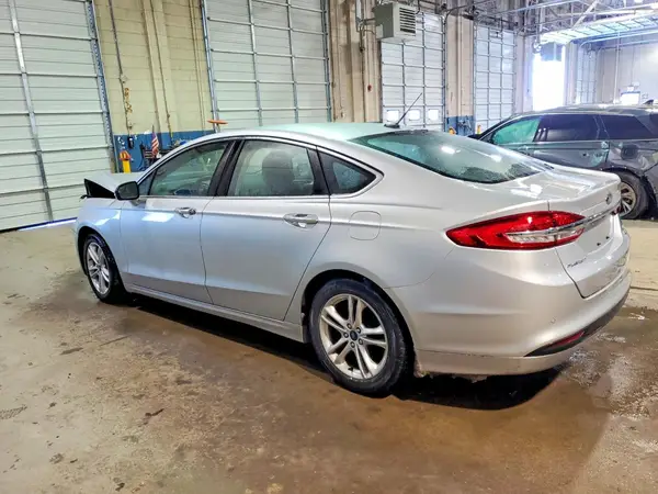 3FA6P0HDXJR185386 2018 FORD FUSION - Image 2