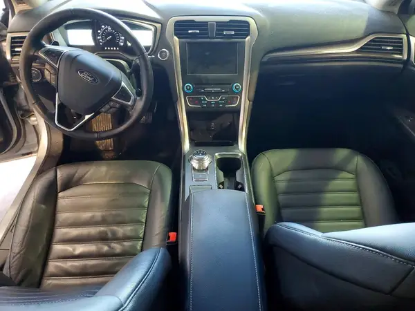 3FA6P0HDXJR185386 2018 FORD FUSION - Image 8