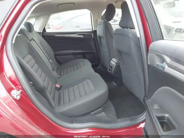 3FA6P0HDXJR189860 2018 FORD FUSION - Image 8