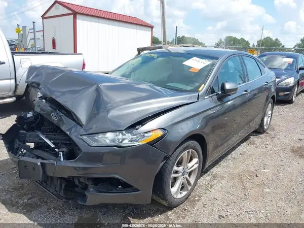 3FA6P0HDXJR193777 2018 FORD FUSION - Image 2