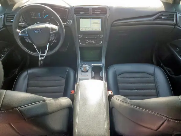 3FA6P0HDXJR196436 2018 FORD FUSION - Image 8