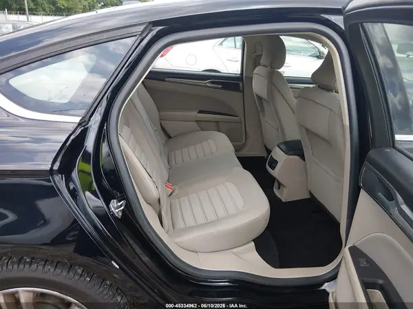 3FA6P0HDXJR200047 2018 FORD FUSION - Image 8