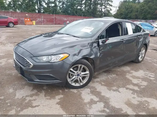 3FA6P0HDXJR203482 2018 FORD FUSION - Image 2