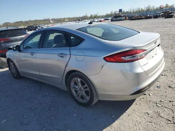 3FA6P0HDXJR203787 2018 FORD FUSION - Image 2