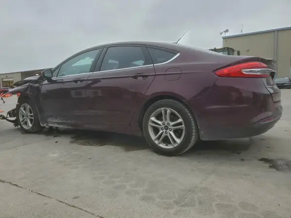 3FA6P0HDXJR204700 2018 FORD FUSION - Image 2