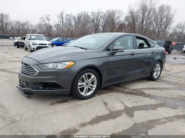 3FA6P0HDXJR209489 2018 FORD FUSION - Image 2