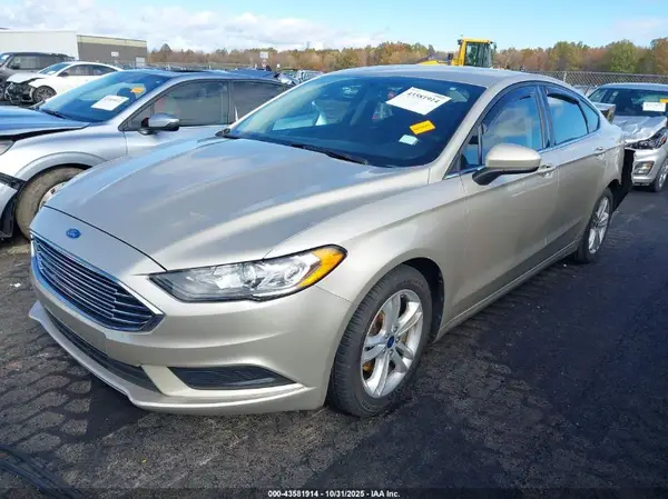 3FA6P0HDXJR217351 2018 FORD FUSION - Image 2