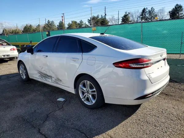 3FA6P0HDXJR218306 2018 FORD FUSION - Image 2