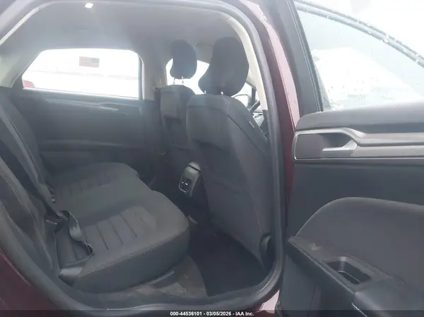 3FA6P0HDXJR223585 2018 FORD FUSION - Image 8