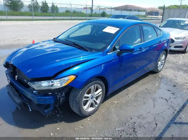 3FA6P0HDXJR230049 2018 FORD FUSION - Image 2