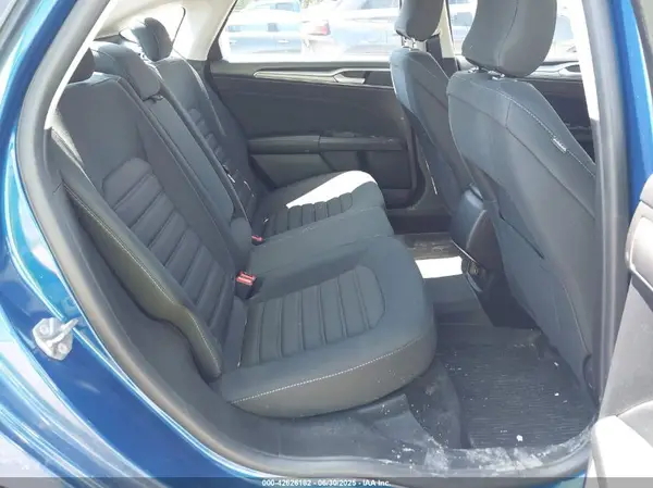 3FA6P0HDXJR230049 2018 FORD FUSION - Image 8