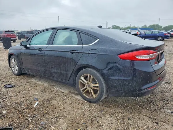 3FA6P0HDXJR231637 2018 FORD FUSION - Image 2