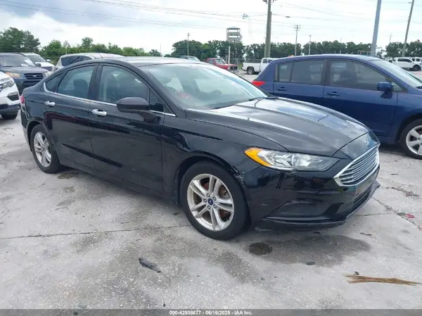 3FA6P0HDXJR232688 2018 FORD FUSION - Image 1