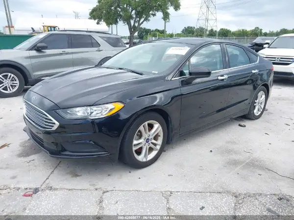 3FA6P0HDXJR232688 2018 FORD FUSION - Image 2