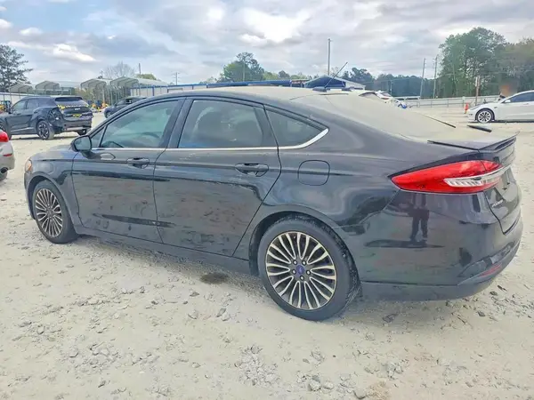 3FA6P0HDXJR238426 2018 FORD FUSION - Image 2