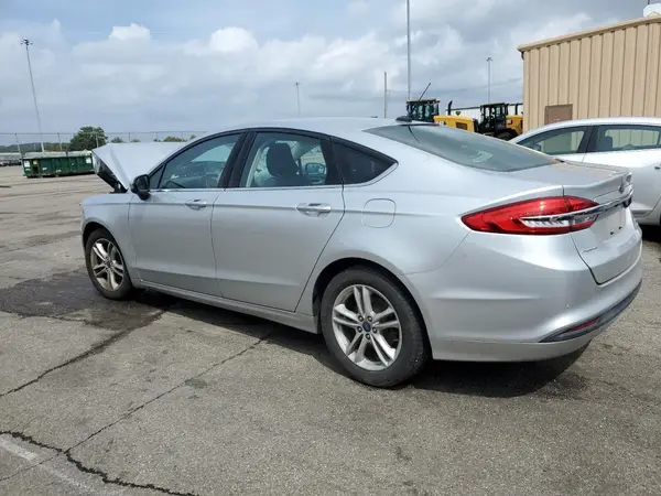 3FA6P0HDXJR239415 2018 FORD FUSION - Image 2